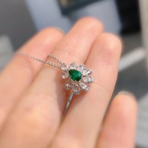 💥 New Trendy CZ Silver Color Green Pendant Necklace, GPMB1396 - Picture 3 of 5